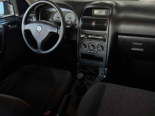 Chevrolet Astra 2.0 MPFI ADVANTAGE 8V FLEX 4P MANUAL