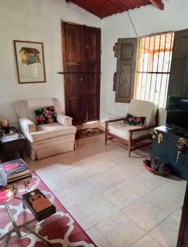 Se Vende Casa En Boconó, Sëctor Mosquey 2.200 M2 De Terreno 3h, 2b, 4 Ptos, Anexo Con Baño