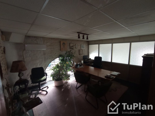 Imagen 17 de 19 de Ref: 2.164 Local Comercial, Zona Aguada.