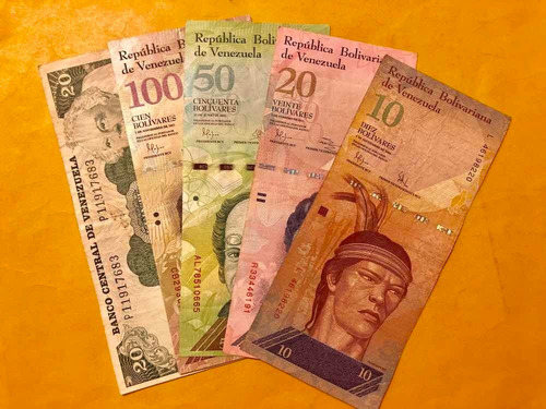 Lote De 5 Billetes De Venezuela (Usado)