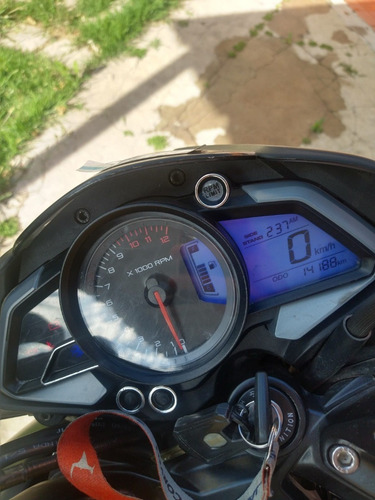 Imagen 3 de 8 de Rouser Ns 200