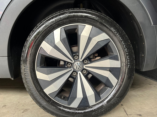 Volkswagen T-Cross T- CROSS HL TSI