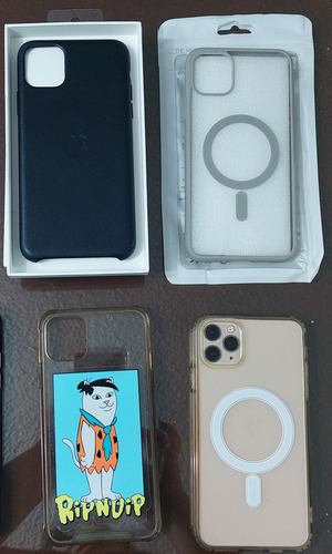 Celular Iphone 11 Promax Color Gold Rose Cuenta Con Funda Original Y 9 Fundas Mas. Rosa Claro (Usado)