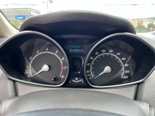 Ford Fiesta Se 1.6cc At Aa 4x2