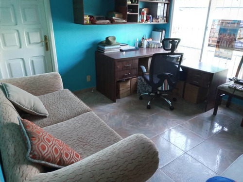 Imagen 7 de 14 de Casa En Venta Urb. Alberto Ravell Con Piscina