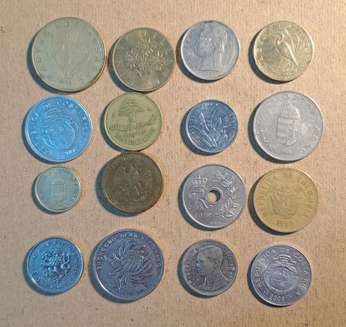Monedas Del Mundo Incluye 10 Piastras Del Libano 1972. (Usado)