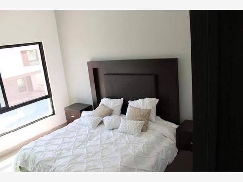 Imagen 6 de 10 de Casa Sola En Venta Sierra Alta Residencial