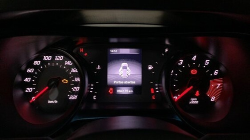 Imagem 9 de 10 de Fiat Argo Drive 1.0 Firefly (flex) 2018/2019 Prata