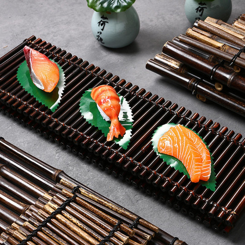 Sushi Sirving Bande M