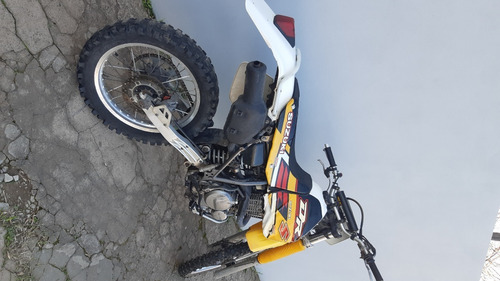 Imagen 6 de 7 de Suzuki Dr 350 R