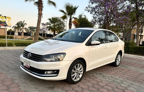 Volkswagen Vento 1.6 Highline At