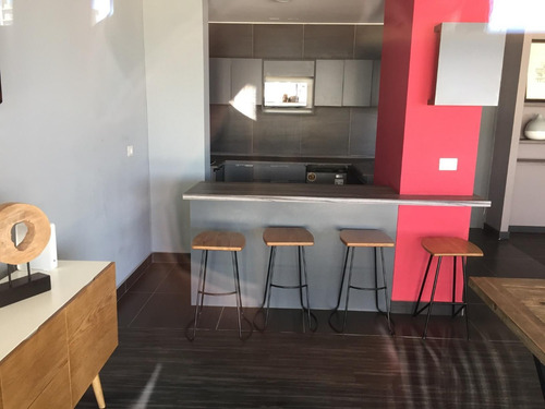 Vende Dep. Reñaca Norte 81 M2. 3 D.2b. 3° Piso Uf 6.100