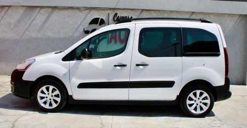 Partner Tepe 7 Pasajeros 2017 Factura Original, Tomo Auto