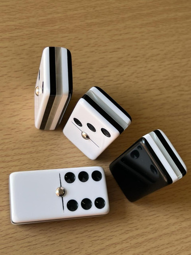 Domino Cebra Deluxe Ingles / Baraja Faisan Española Roja