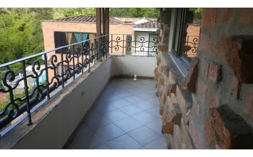 Casa En Venta Sector La Mina En Envigado