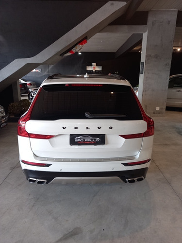 Imagem 5 de 9 de Volvo Xc60 T5 Momentum 2018 - São Paulo Motorsport