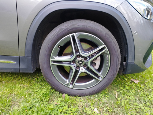 Imagen 12 de 23 de Mercedes Benz Gla 250 Amg