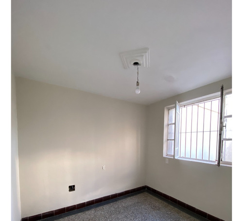 Alquiler Gran Casa De 200mts En Belvedere - 5 Habitaciones