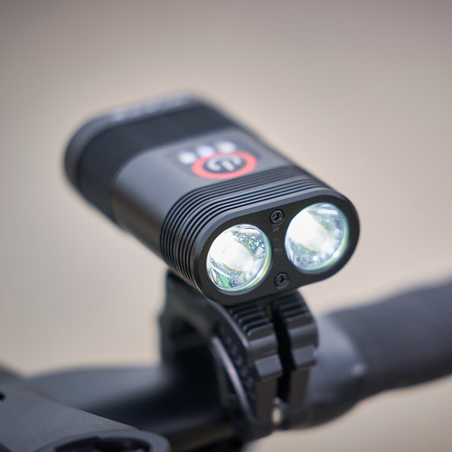 Imagen 2 de 6 de Luz De Bicicleta Delantero Recargable Eltin Focus 600 Lumen