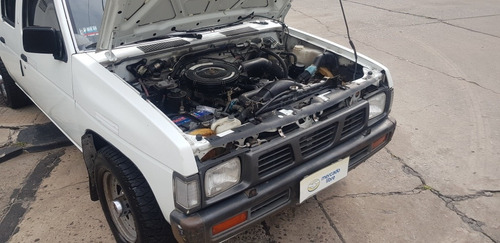 Nissan Pick-up 1997 2.7 Lx 4x2 D/cab D Aa