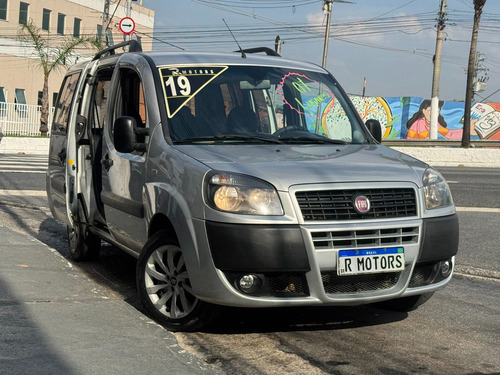 Fiat Doblo 1.8 16v Essence 7l Flex 5p