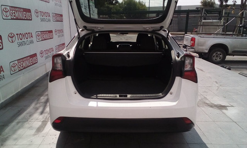 Imagen 15 de 15 de Toyota Prius 2019 1.8 Base Cvt