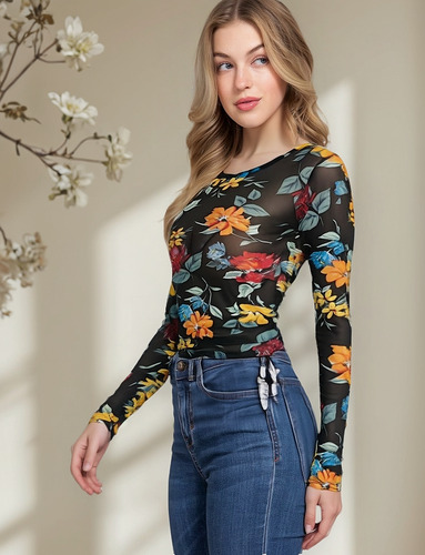 Blusa Estampada De Flores Con Transparencia