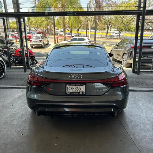 Audi E-tron rs e-tron