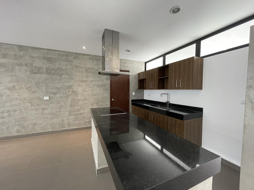 Imagen 6 de 28 de Venta Casa Equipada En Privada Con Amenidades -mérida Temozón Norte