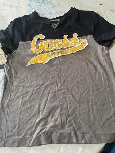 Remera Negra Y Gris Guess Original Talle 3 Años