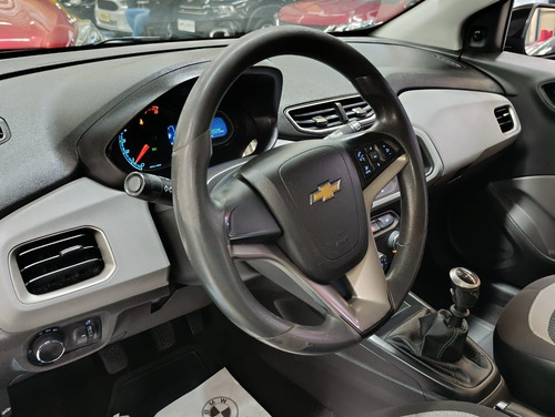 Chevrolet Onix 1.0 MPFI LT 8V