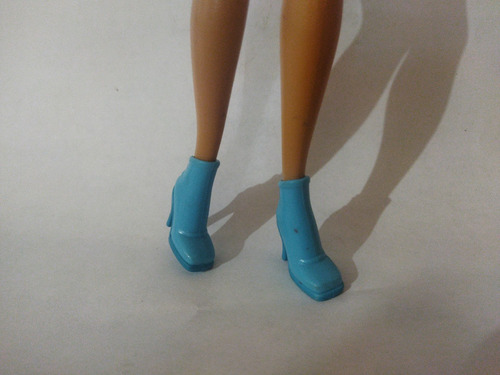 Barbie Ropa Accesorio Zapatillas Azules Cuadradas Tacón 