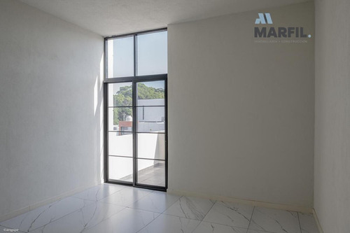 Casa En Venta Punta Norte Colima Recámara Principal Planta Baja Con Terraza