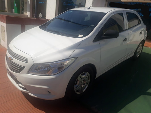 Imagen 1 de 14 de Chevrolet Onix Joy Ls Con Gnc