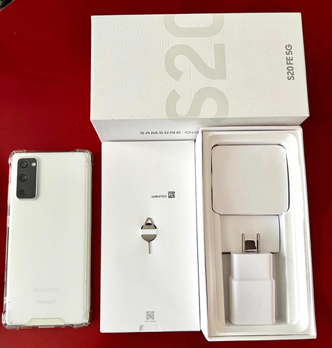 Samsung Galaxy S20 Fe 5g 256gb (estética De 10, No Reacondicionado)