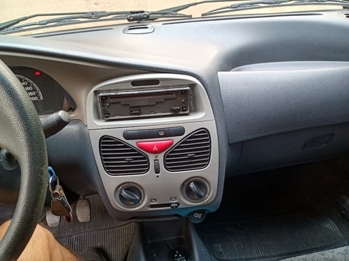 Fiat Siena 1.0 Fire Flex 4p