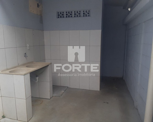Imagem 18 de 20 de Casa Com 2 Dormitórios Cozinha Planejada Em Suzano Em Ótima Localização Esta A Venda. Imobiliárias De Suzano. Imobiliárias De Mogi Das Cruzes. - Ca00215 - 69897351