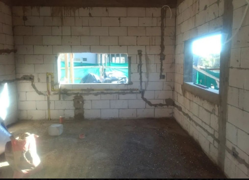 Imagen 4 de 7 de Casa En Venta En San Ramon - Pilar Del Este