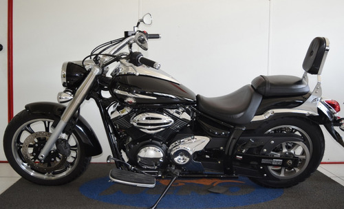Yamaha Midnight Star Preta