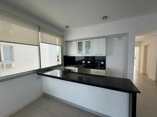 Departamento En Barrio Islas Del Golf Qbay