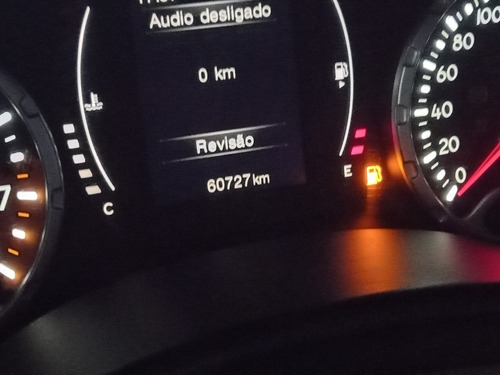 Imagem 4 de 7 de Jeep Renegade 2016 1.8 Sport Flex 5p