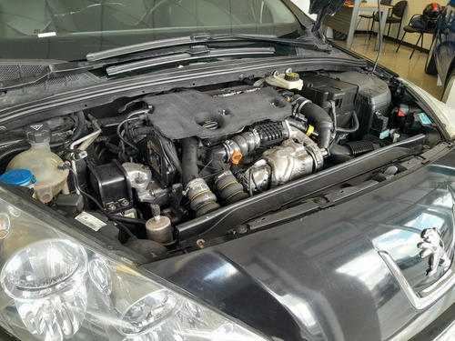 Imagen 14 de 18 de Peugeot 408 2014 1.6 Allure Hdi 115cv Rp