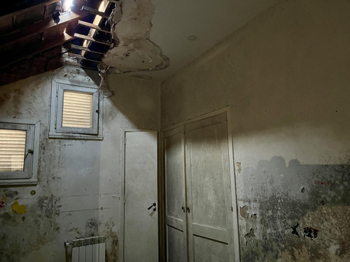 Imperdible Casa A Refaccionar O Demoler En La Lucila, Vicente Lopez, A Metros Del Centro Comercial.
