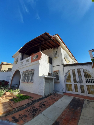 Marbella Mendoza Vende Casa En La Urb San José De Tarbes $68.500