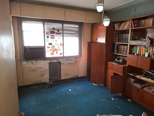 Semipiso En Venta - 3 Ambientes C/dep - Baulera - Para Refaccionar A Tu Gusto