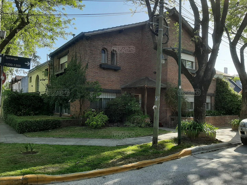 Casa Chalet  En Venta Ubicado En Boulogne, San Isidro, G.b.a. Zona Norte