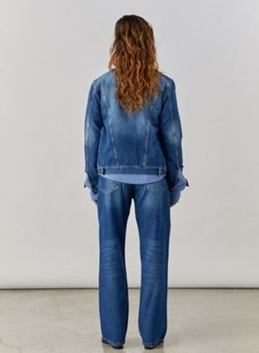 Imagen 3 de 4 de Campera Jean Marca Ver 0838