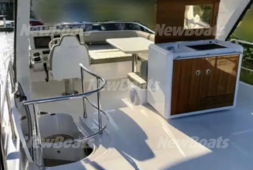 Imagem 8 de 15 de Lancha Azimut 56 Fly 2016 Schaefer, Intermarine, Ferretti