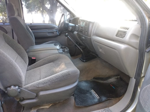 Ford F100 Duty Xlt 4x4 - 2011