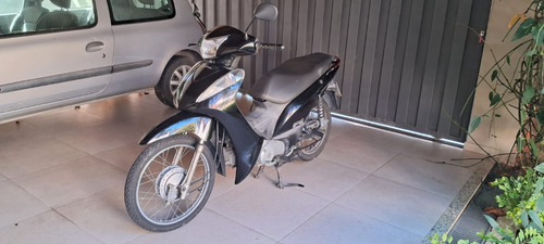 Moto Com Baixissimo Km.
